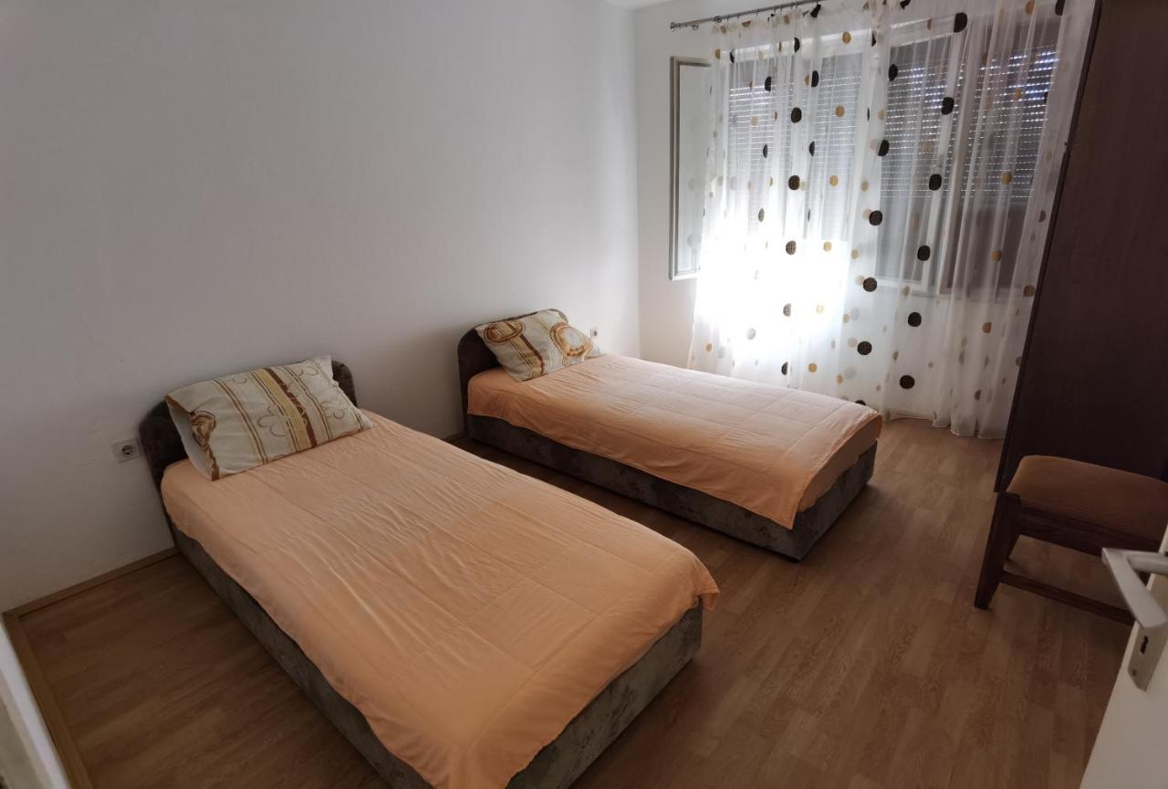 Nikolic Apartmani Bar Eksteriør bilde
